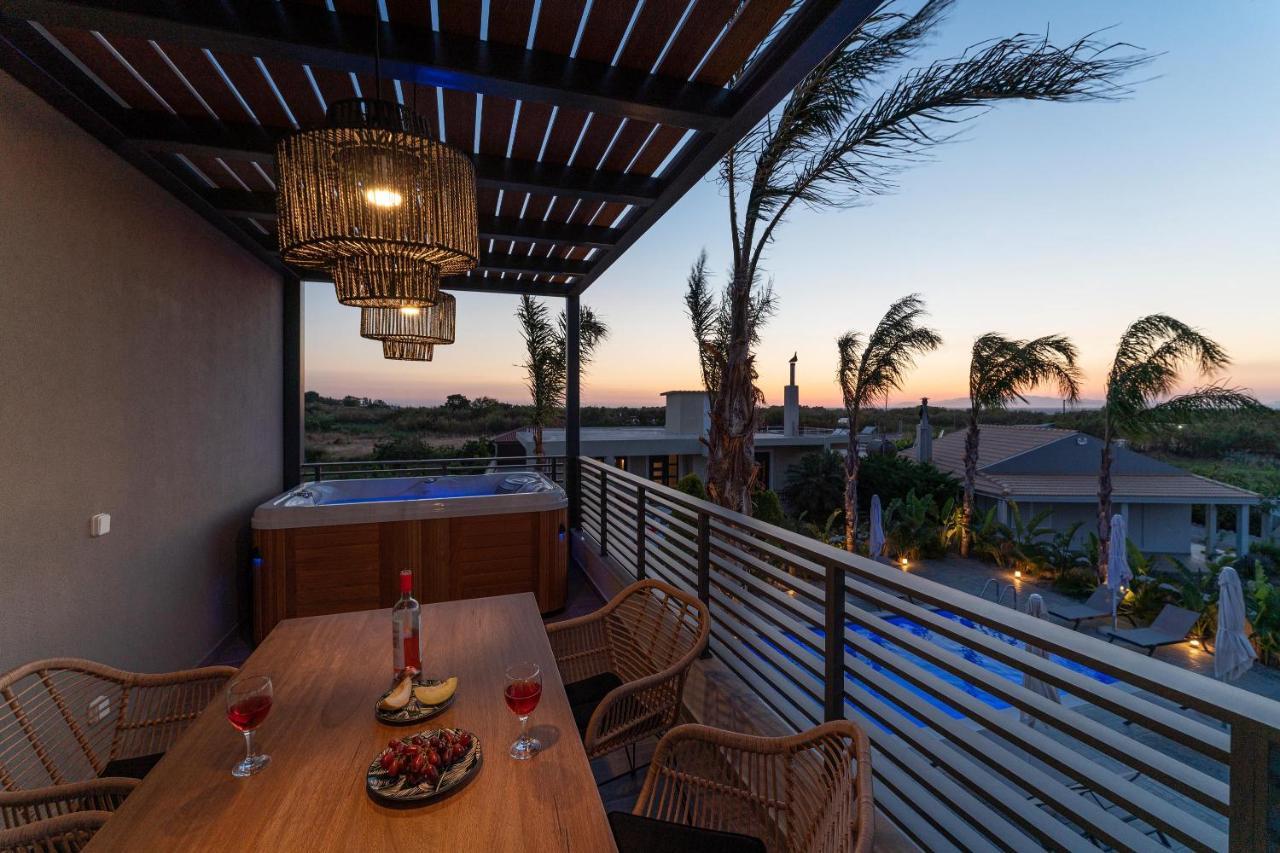 Palmeral Luxury Suites Kremastí Екстериор снимка