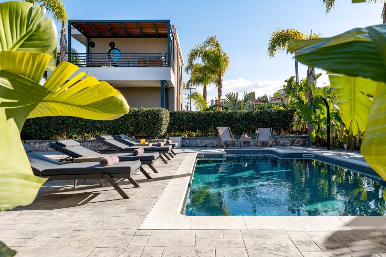 Palmeral Luxury Suites Kremastí Екстериор снимка