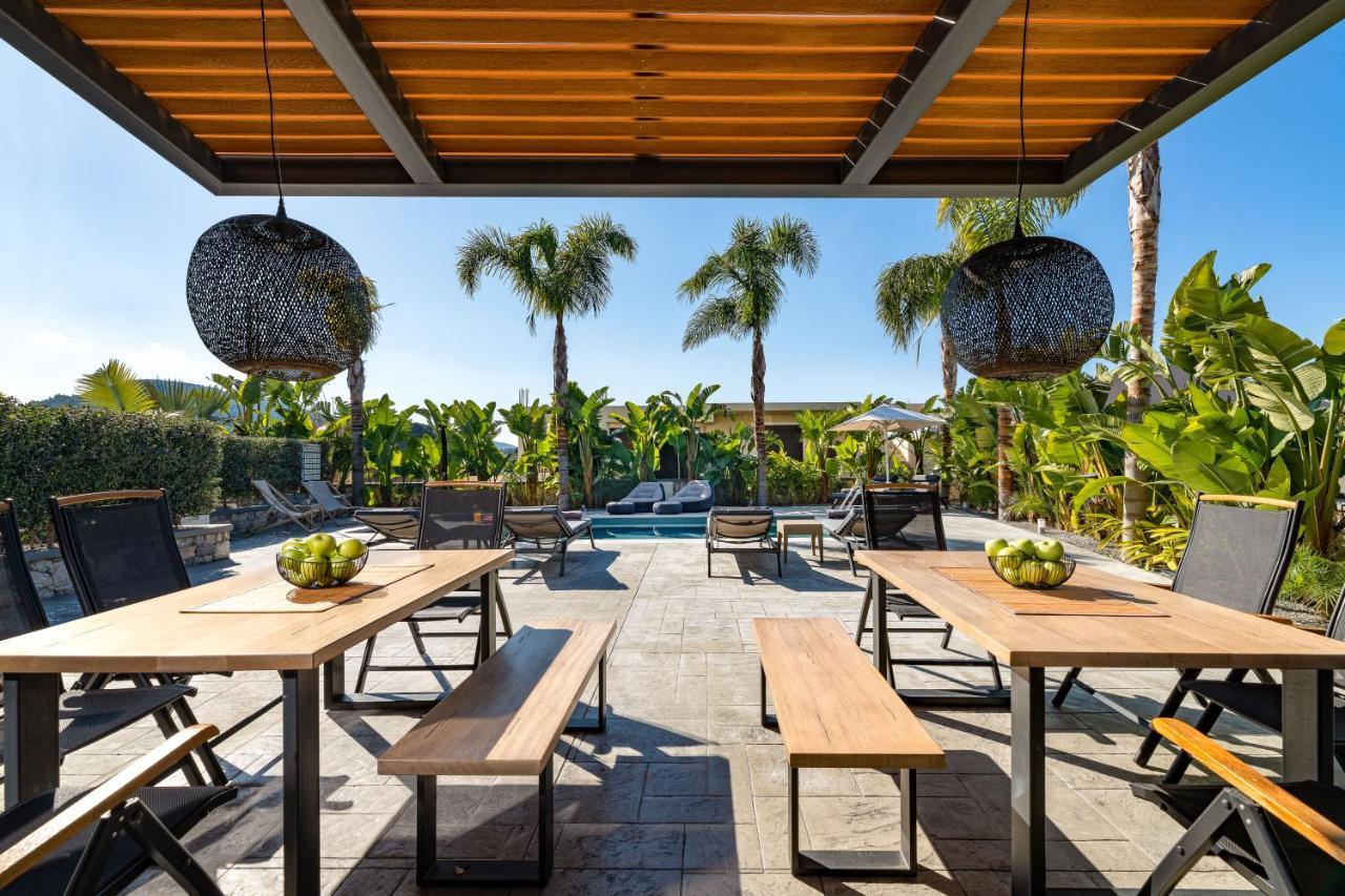 Palmeral Luxury Suites Kremastí Екстериор снимка