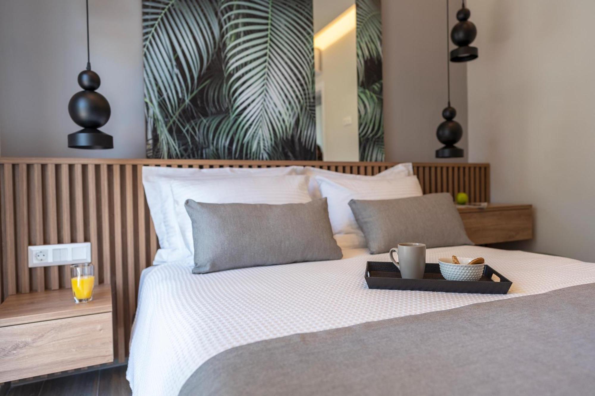 Palmeral Luxury Suites Kremastí Стая снимка