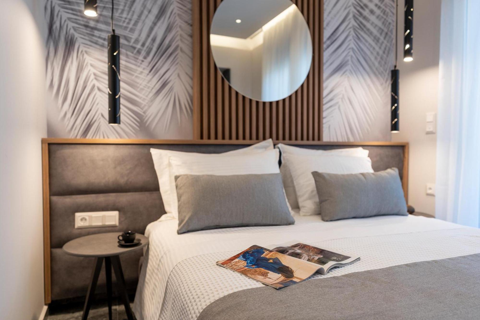 Palmeral Luxury Suites Kremastí Стая снимка